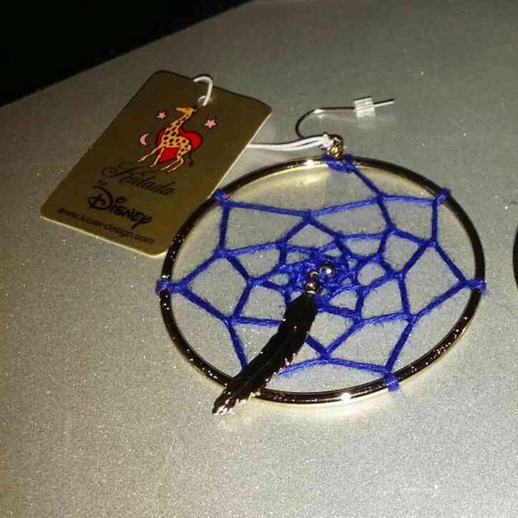 5pc LOT: DISNEY COUTURE POCAHONTAS 14KT GP DREAM CATCHER HOOP EARRINGS**NEW! - Picture 6 of 9